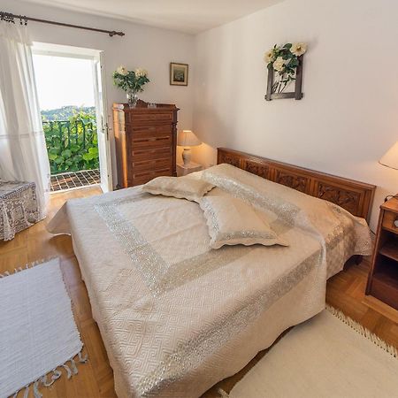 Villa Blanka Zrnovnica Bagian luar foto